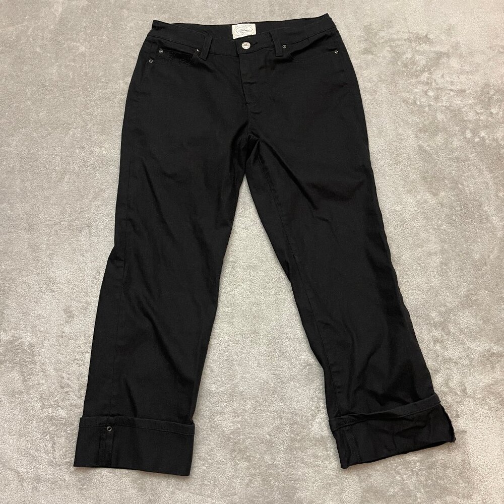 White House Black Market Blanc Black Jeans Black Cuffed Size 4 Embroidered Back
